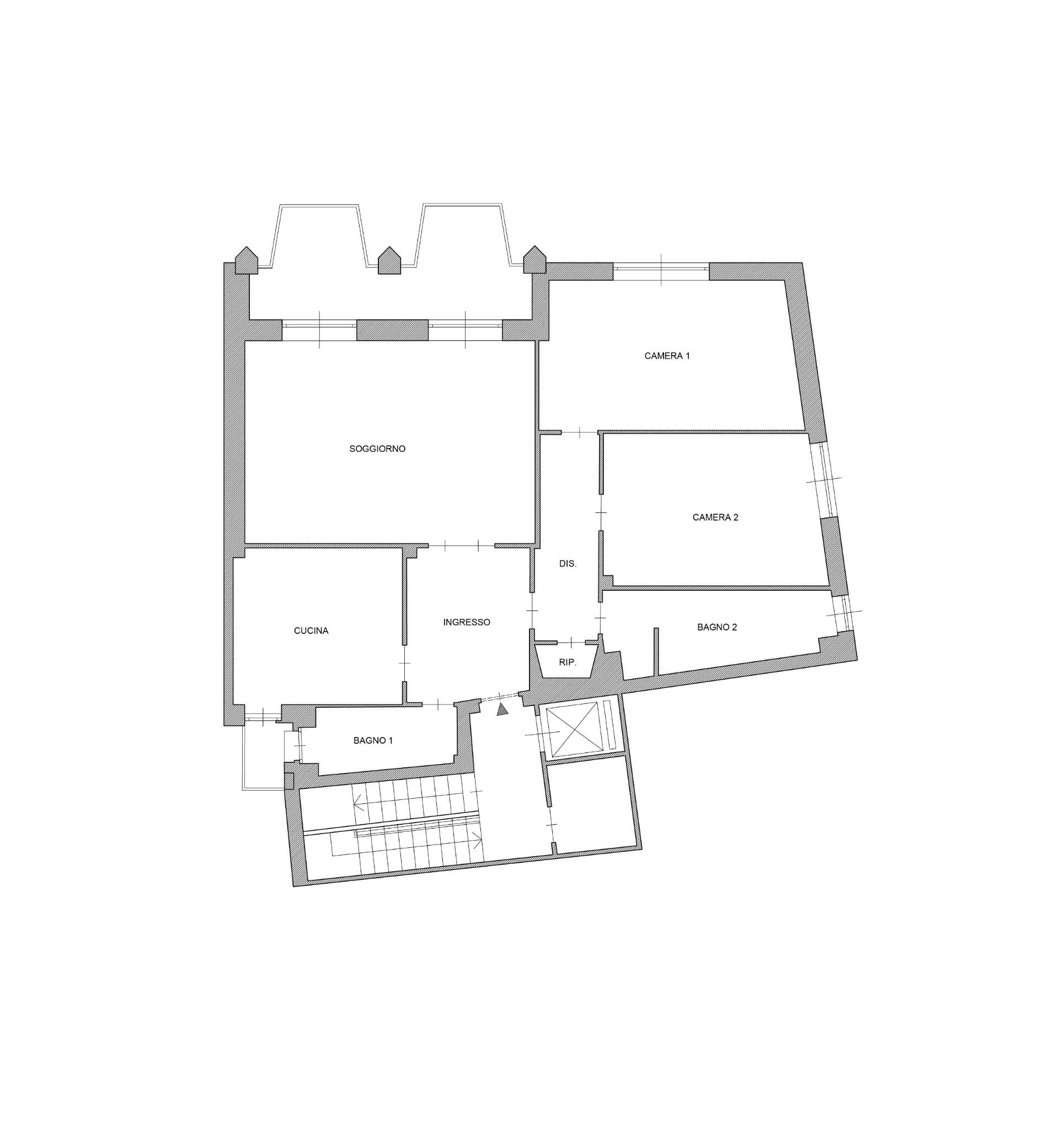 Planimetria di un edificio con diverse stanze, tra cui soggiorno, cucina e camere da letto.
