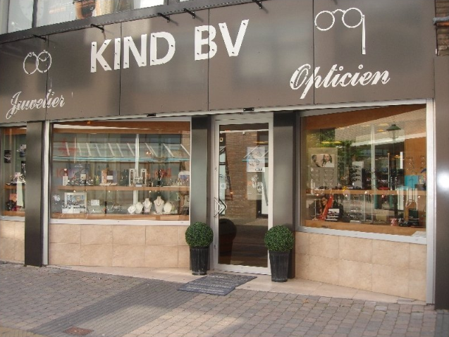 Kind Optiek & Juwelier winkel in Ridderkerk, oogzorg en contactlenzen specialist met professionele opticiens.