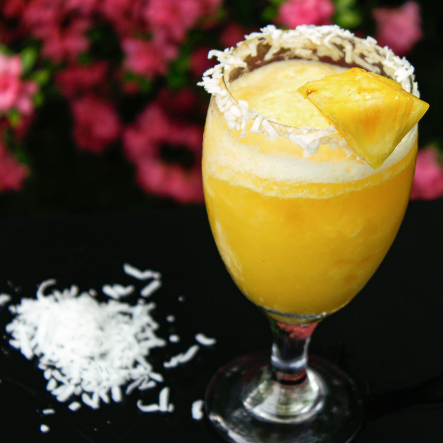 How to make a frozen pineapple daiquiri recipe