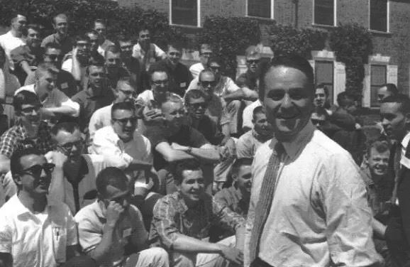 An image of Sargent Shriver with Colombia I volunteers in 1961