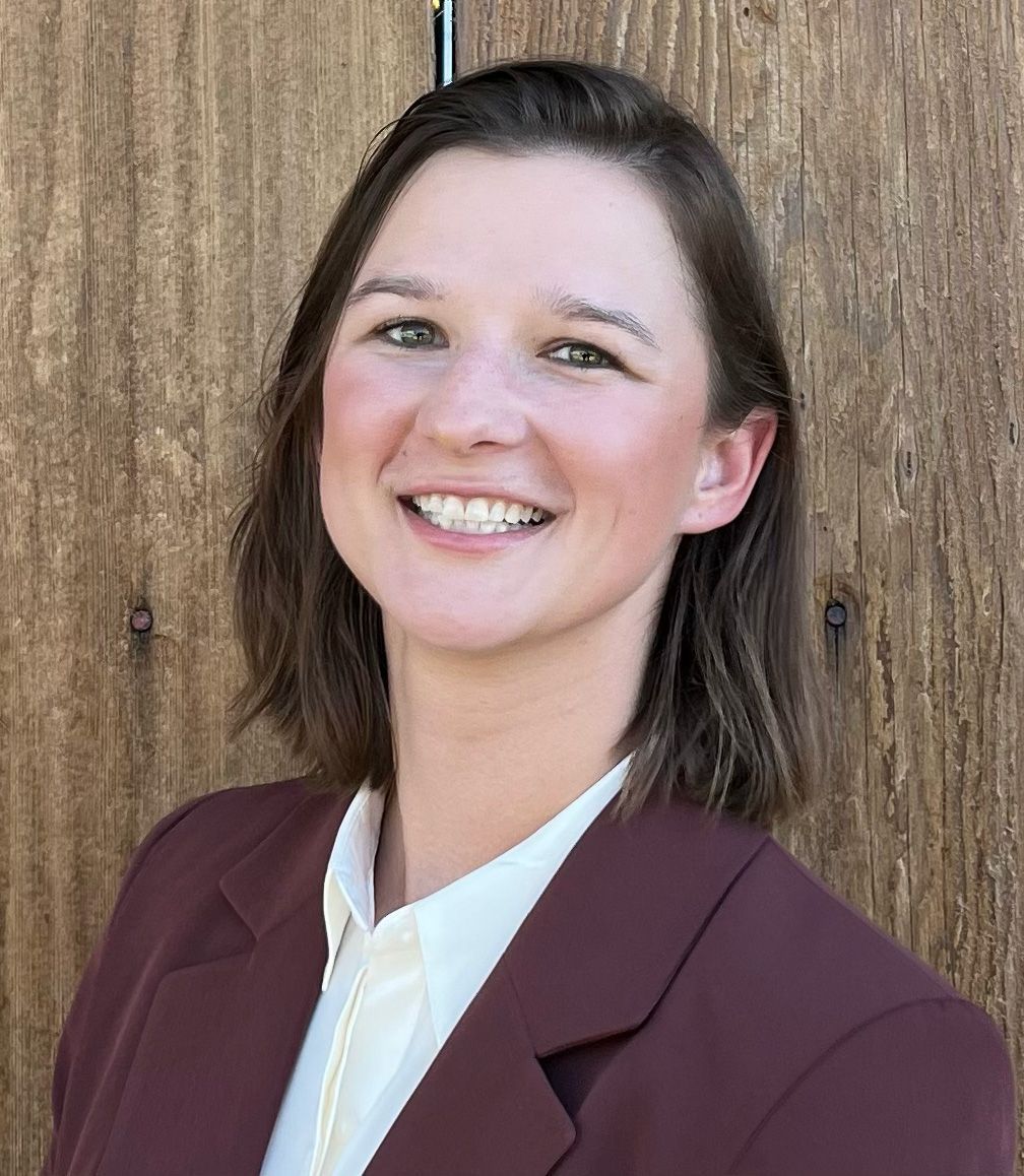 A headshot image of Ari Richard