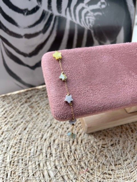 Armband gekleurde sterren goud