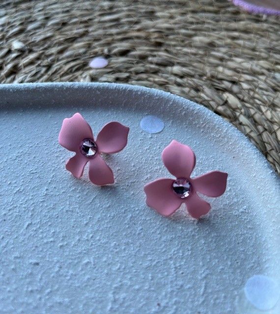 Oorbellen bloem div kleuren