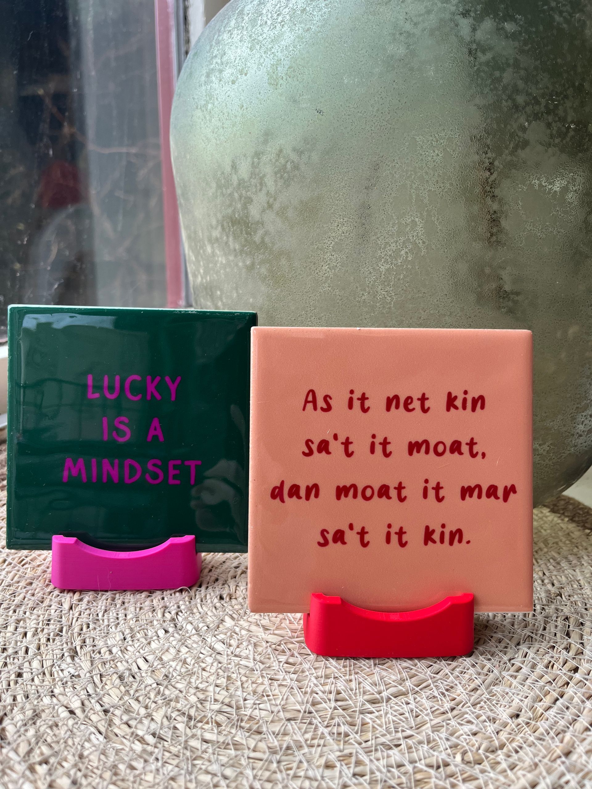 Tegelhouder in div. kleuren