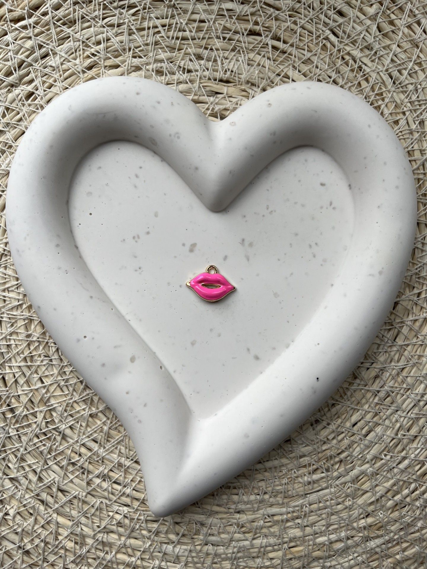 Bedel lip kisses div kleuren