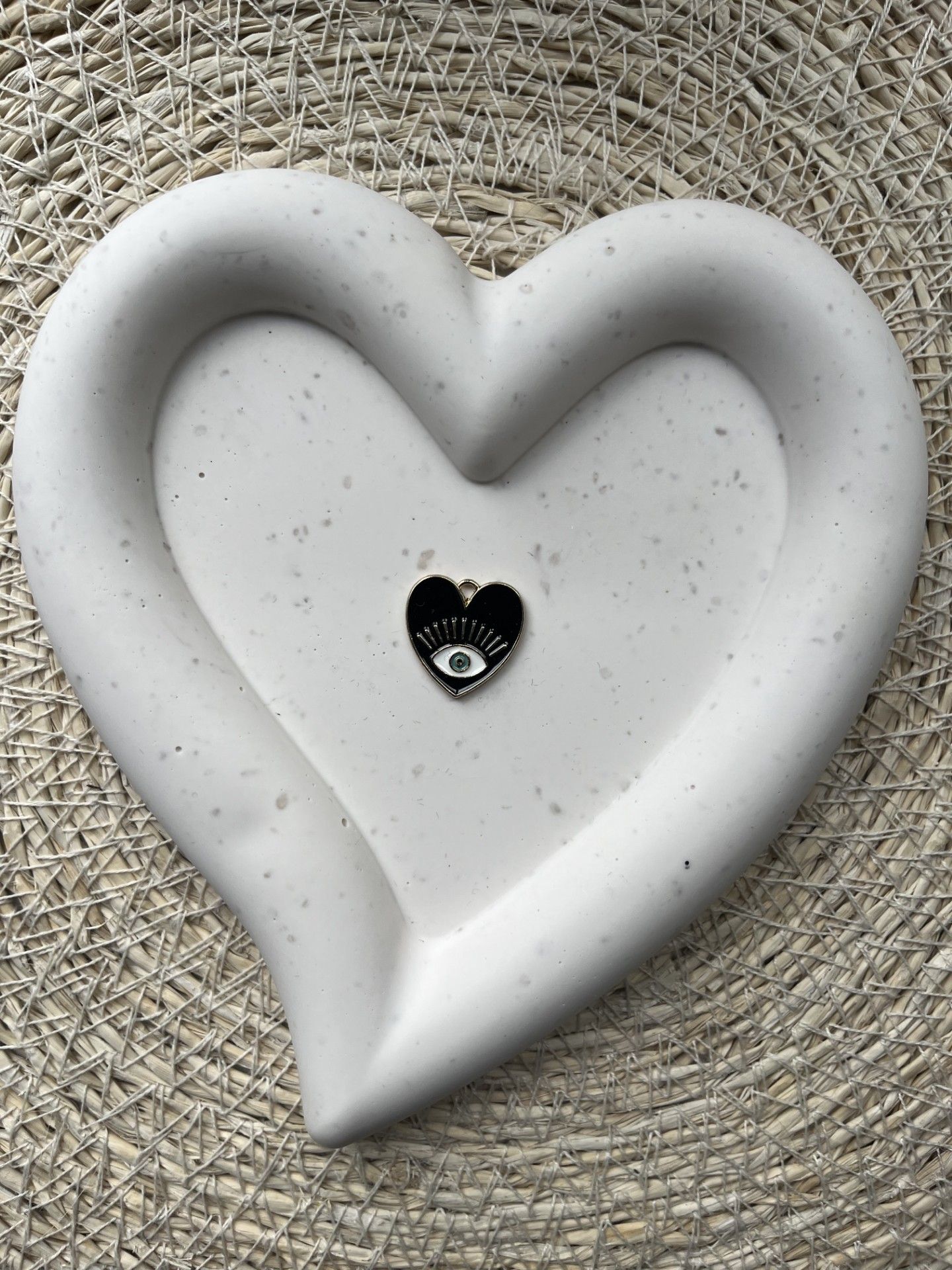 Bedel hart met oog div kleuren