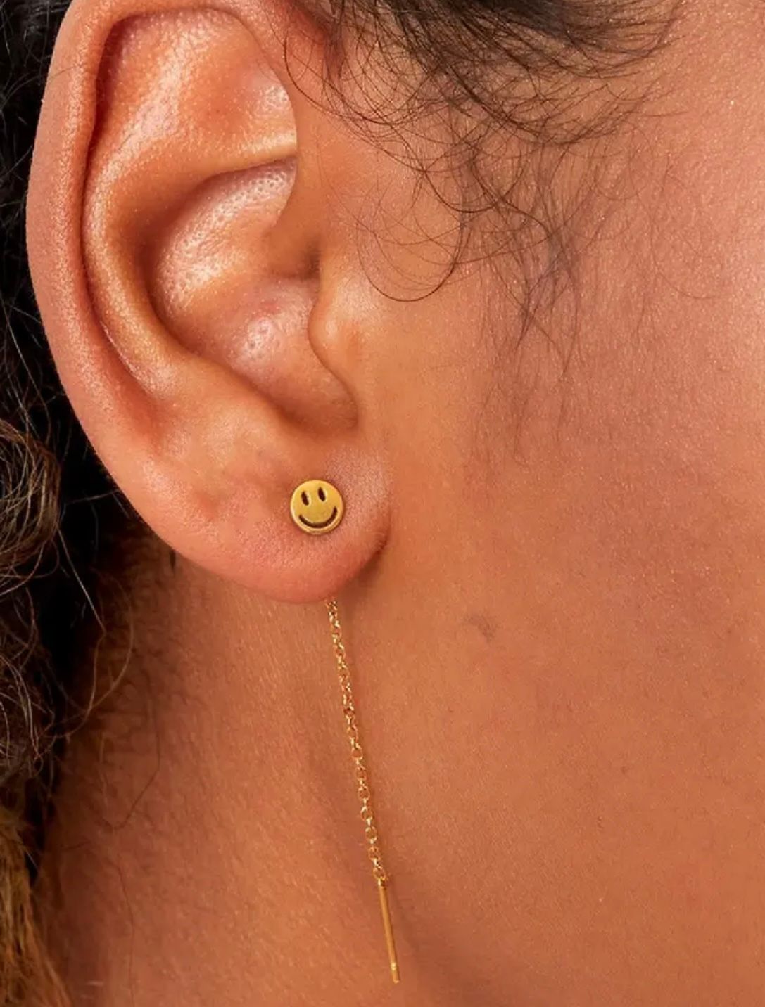 Doortrek smiley oorbellen