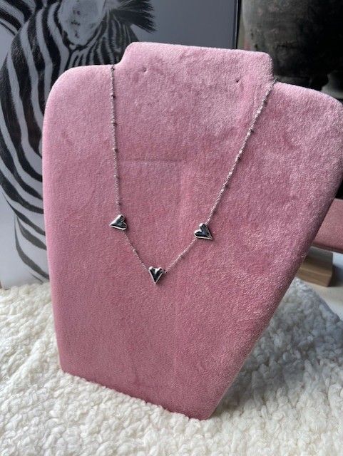 Basic hartjes ketting