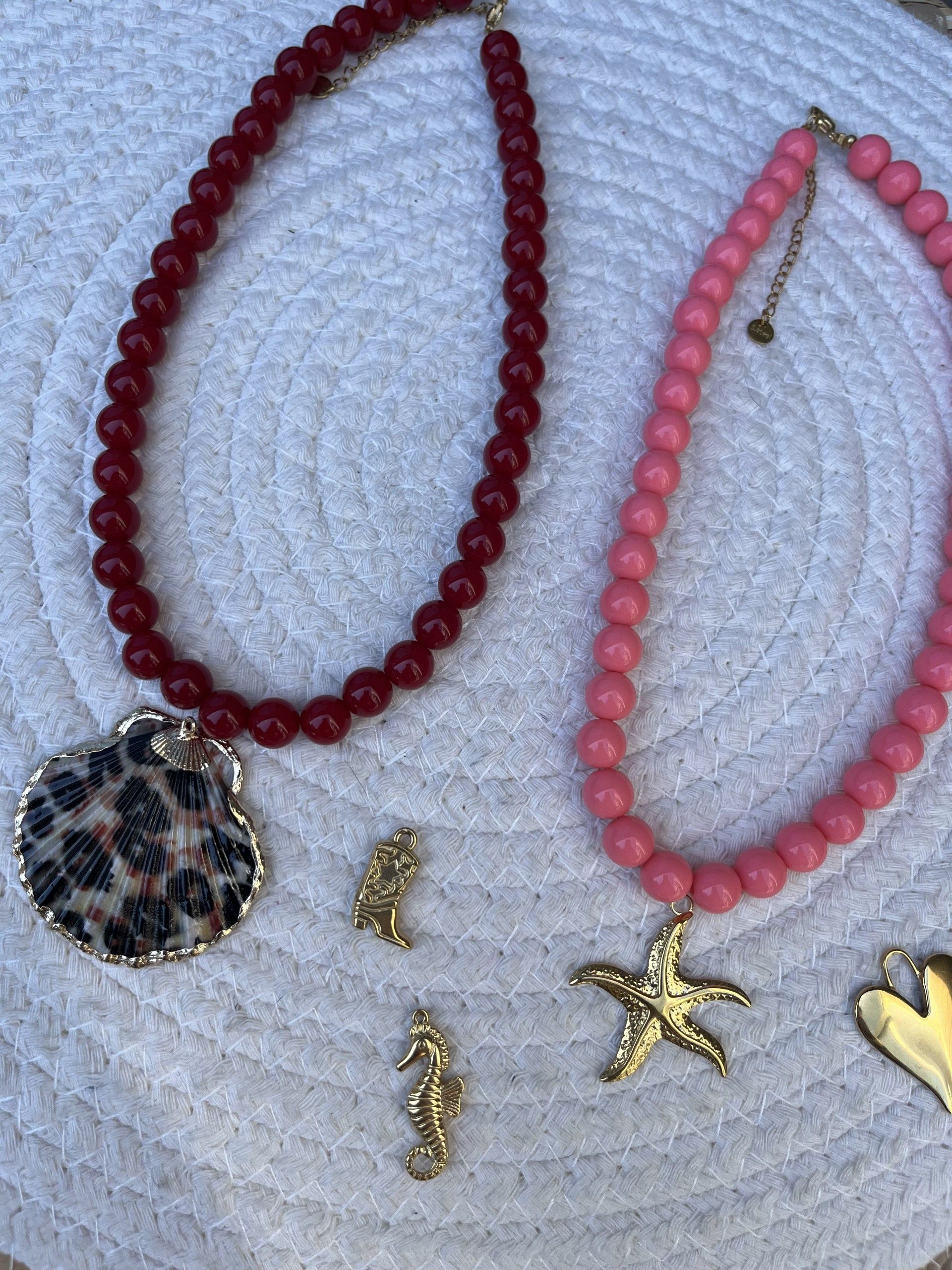 Kralenketting wijnrood