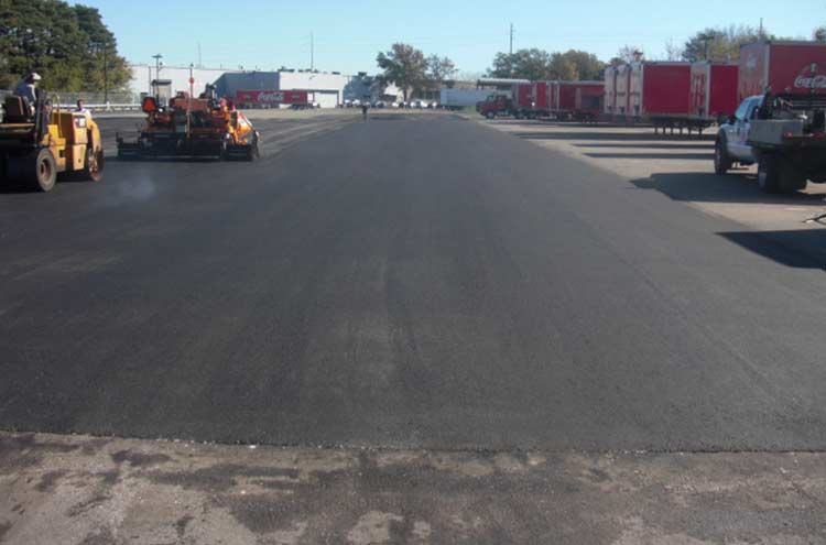 Wide Road Construction - Asphalt Paving in Independence, MO