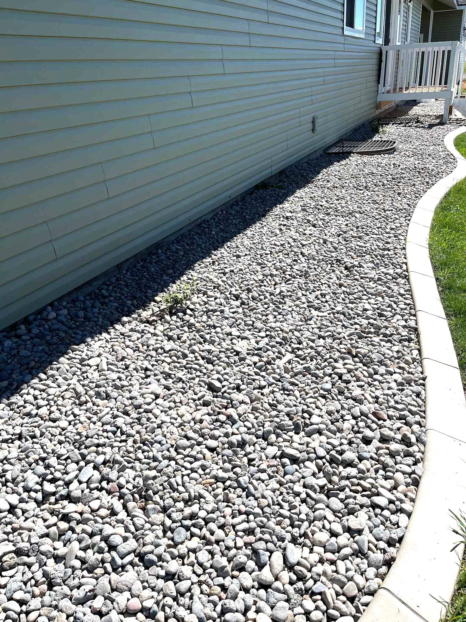 Landscape curbing in Ammon ID