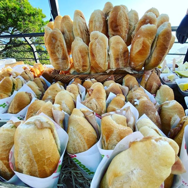 buffet con paninin