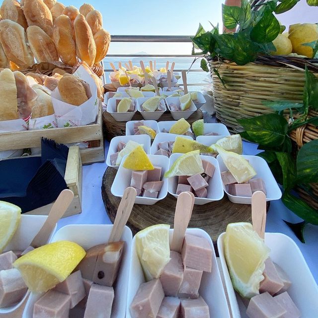 finger food