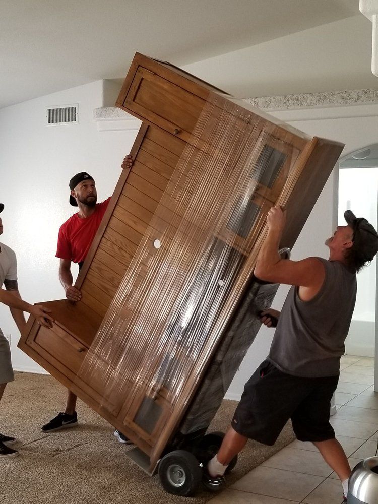 Moving and packing services