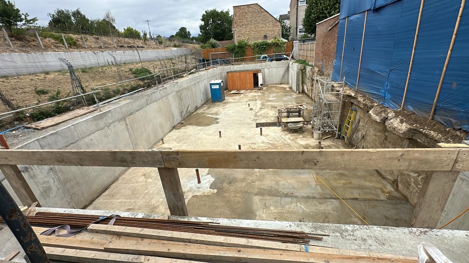 Basements in Thames Ditton