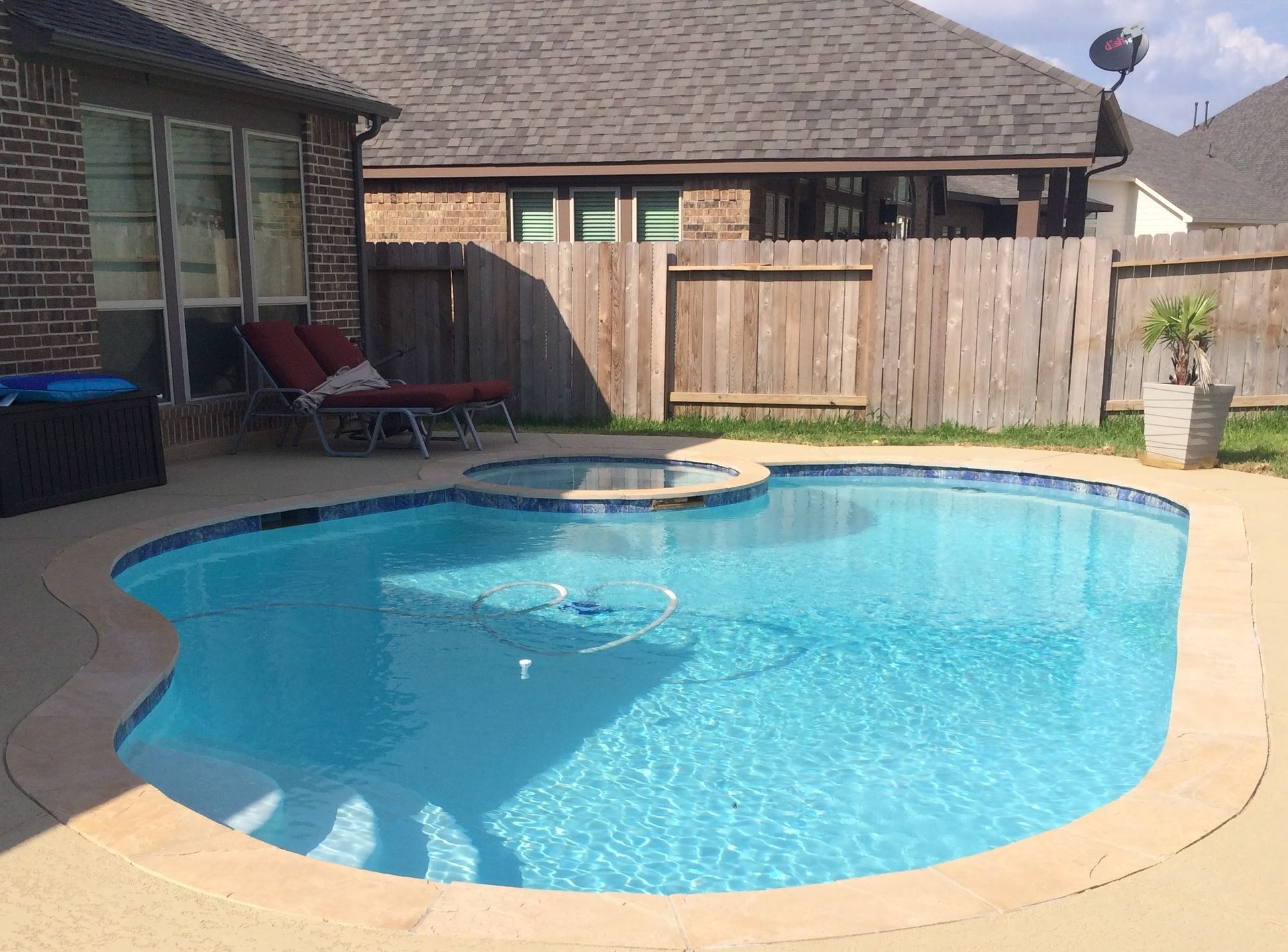 pool and spa by pools of houston