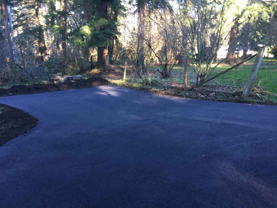 Repaired Asphalt Road – Acme Paving & Seal Coating, Inc. – Kent, WA