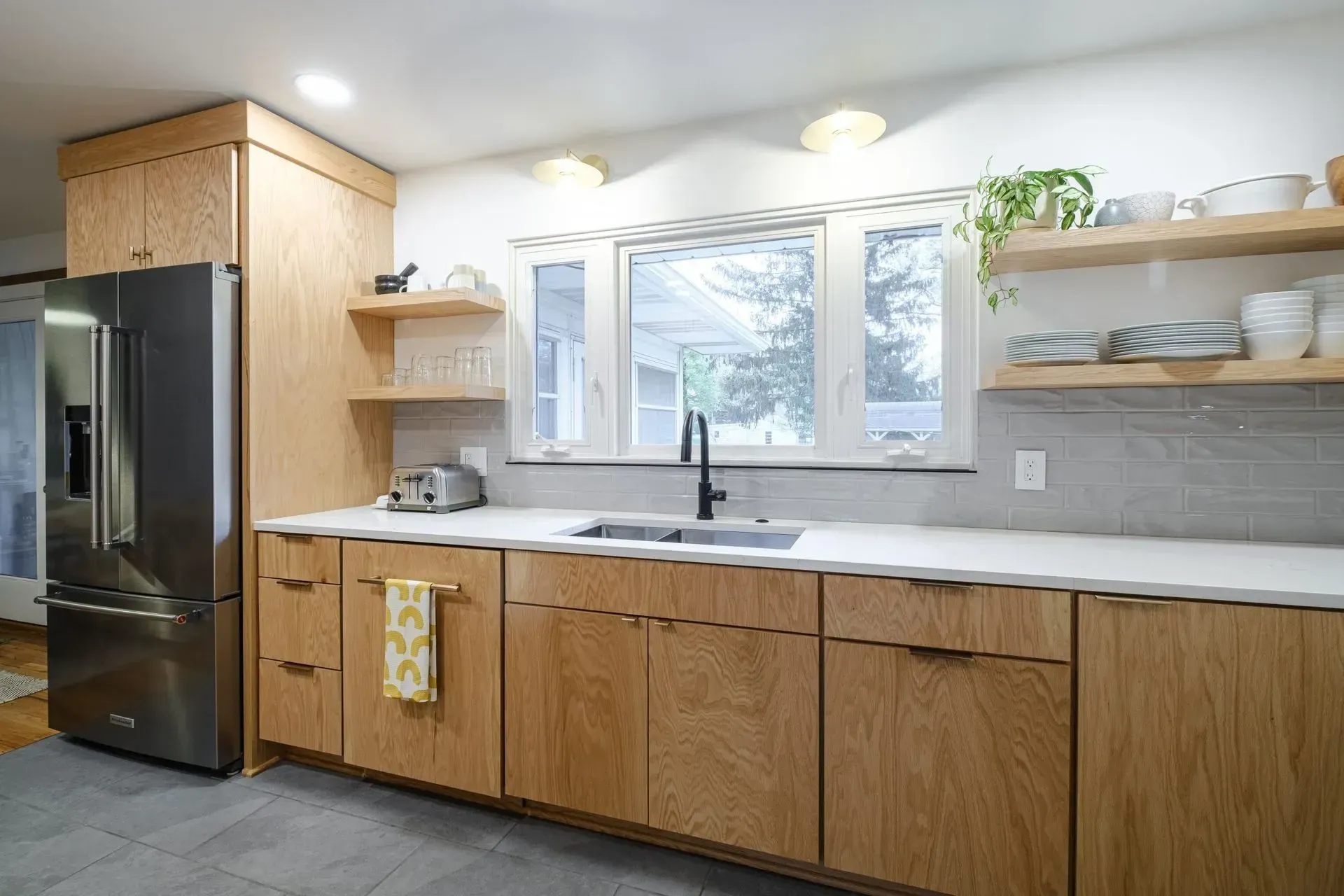 Integrated Appliances Luxury Kitchen | Hudson & Akron
