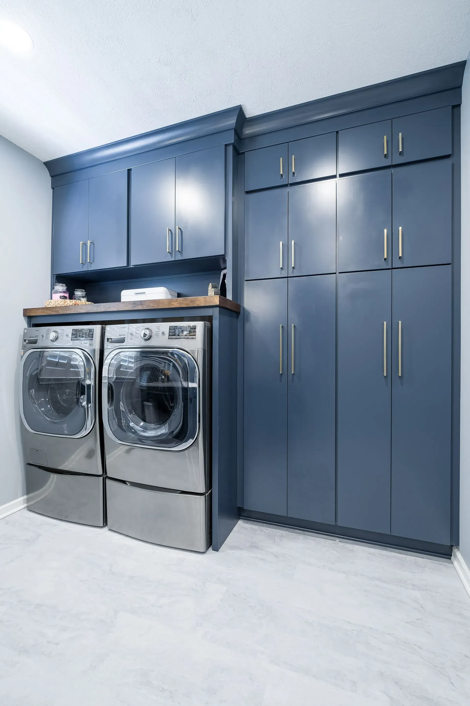 Laundry Room Work Zones for Mudroom Combos | ASRD
