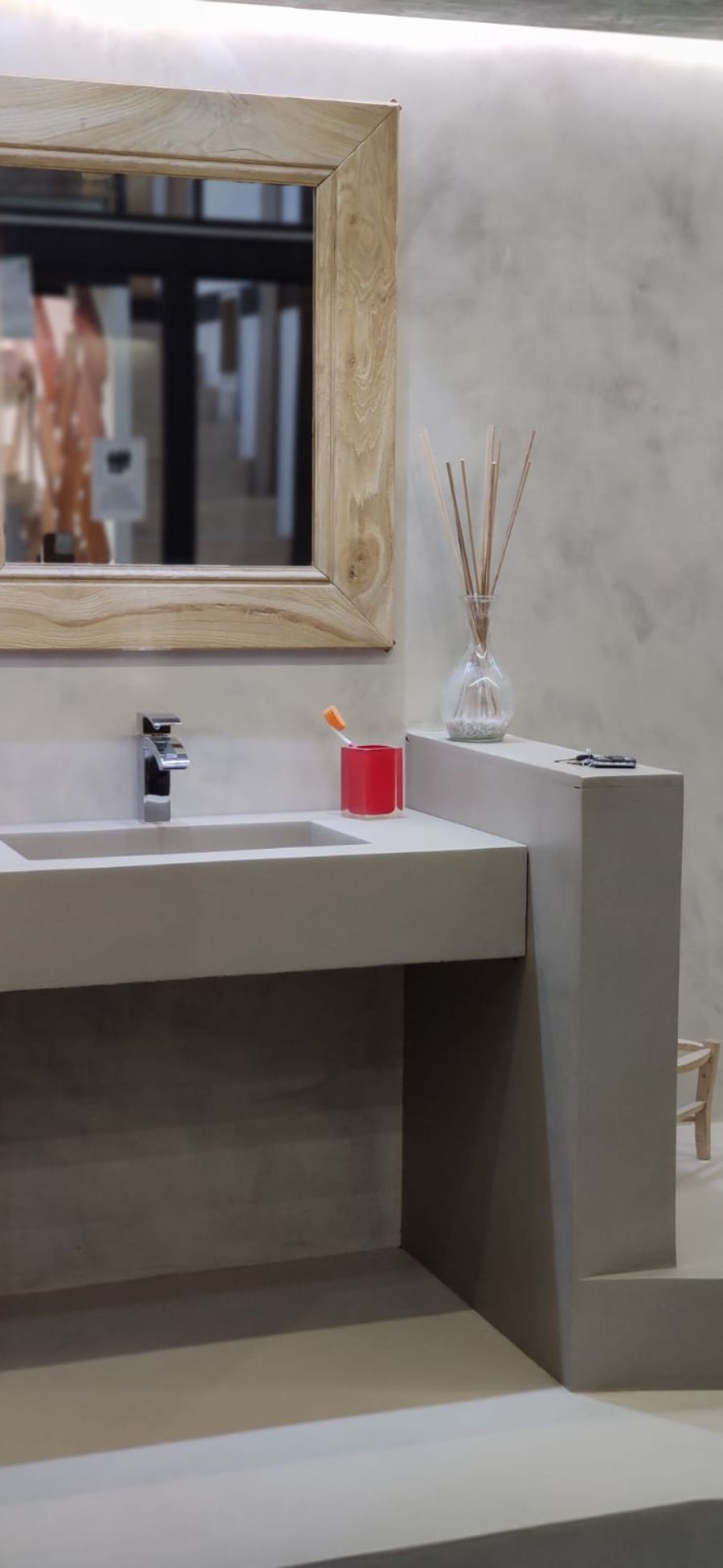 resina per pavimenti interni ed esterni