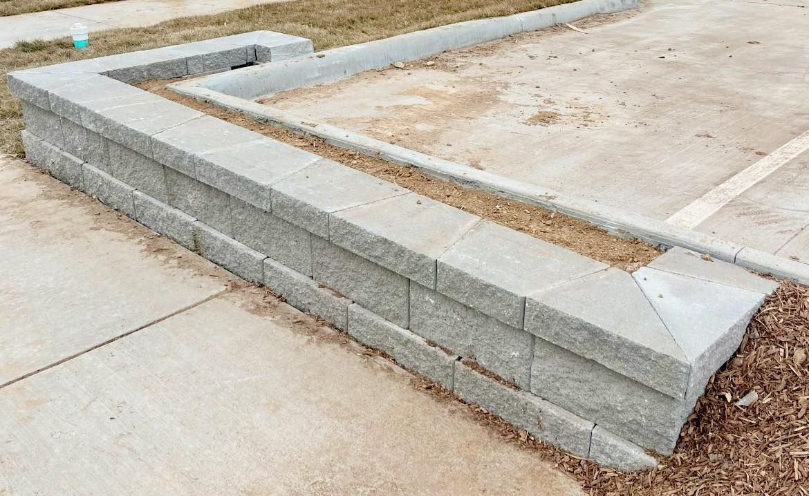 Expert Retaining Wall Installation | Grand Island, NE | Maine Street Concrete