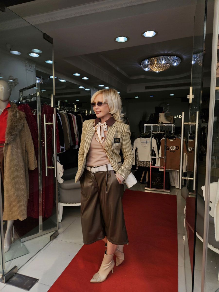 בוטיק בגדי נשים 