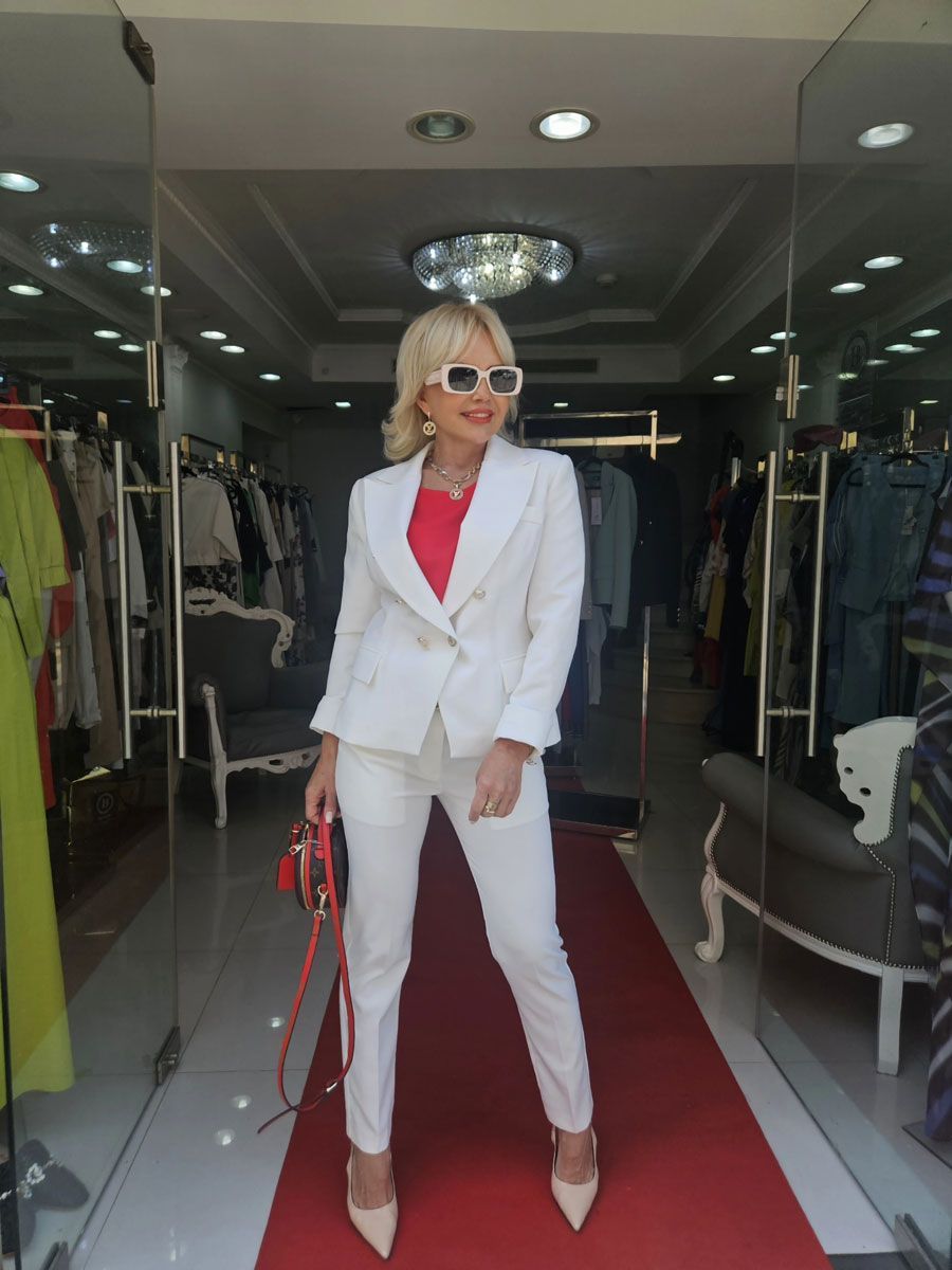 בגדי בוטיק לנשים