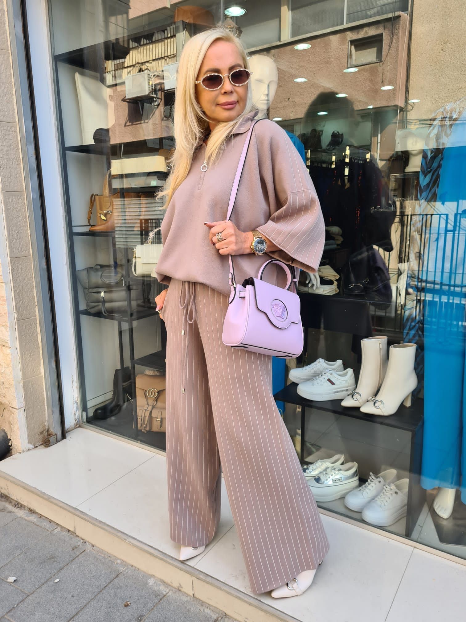 בגדי בוטיק לנשים