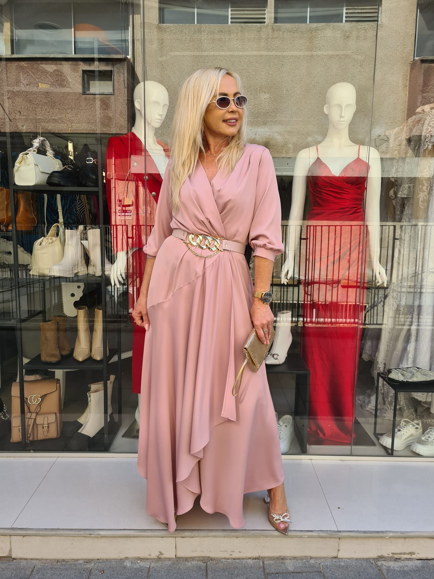 בגדי בוטיק לנשים