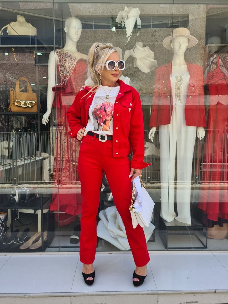 בגדי בוטיק לנשים