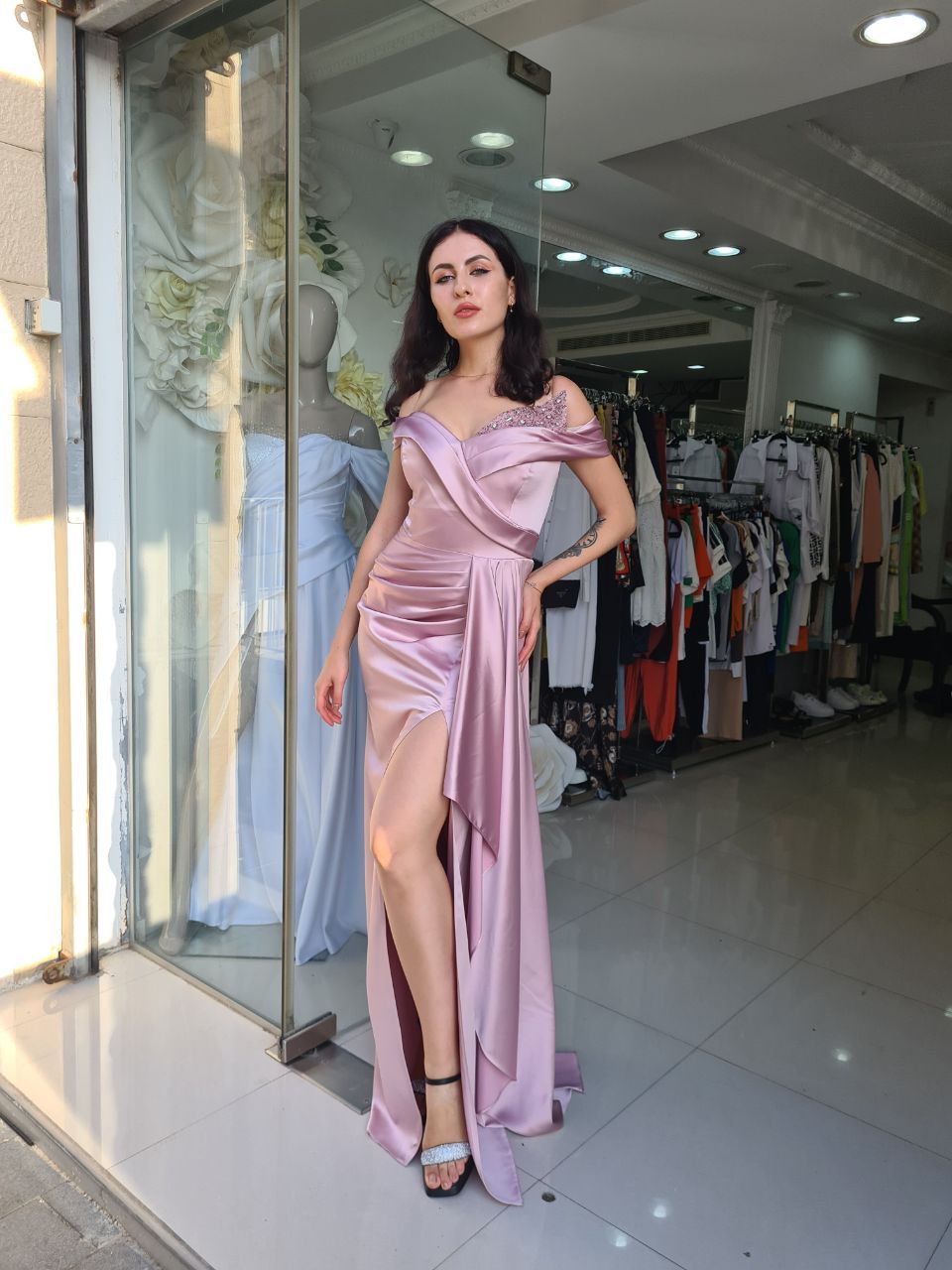 שמלות ערב 2024