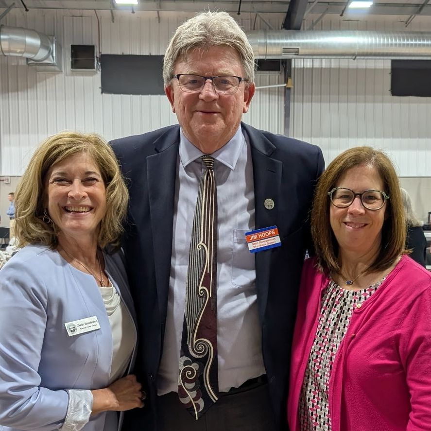 Jim Hoops attending Lincoln Reagan Dinner for Hancock County Republican Party