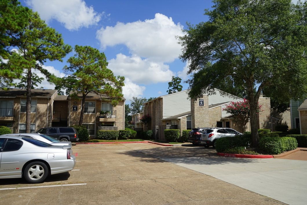 Home Emerald Cove Apartments, Houston, TX