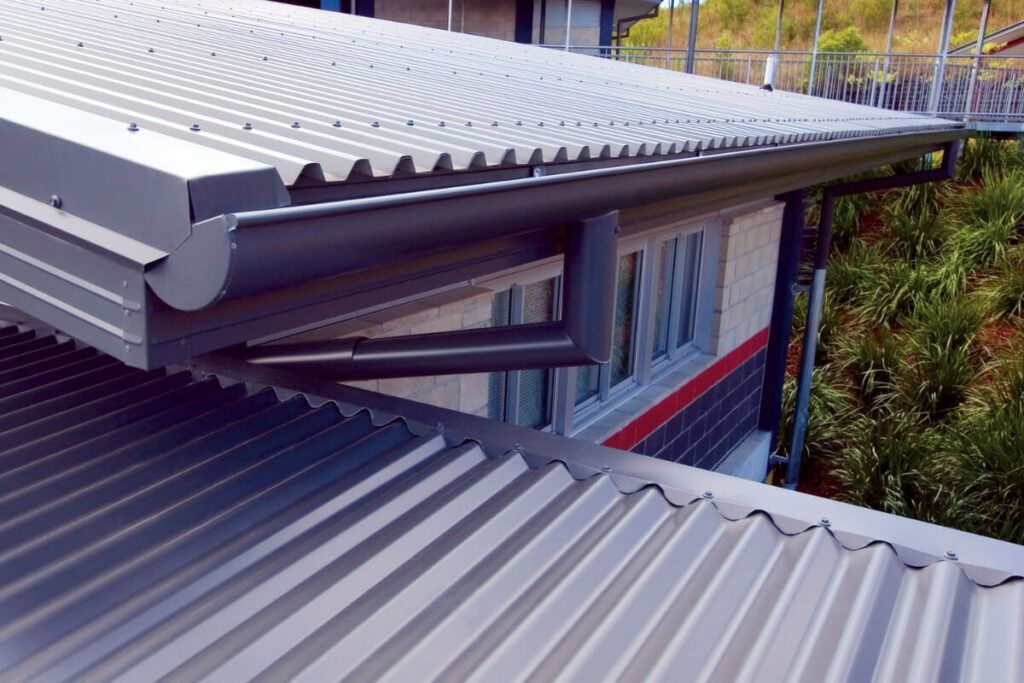 Climate-Specific Advice: Gutters vs Weather Patterns