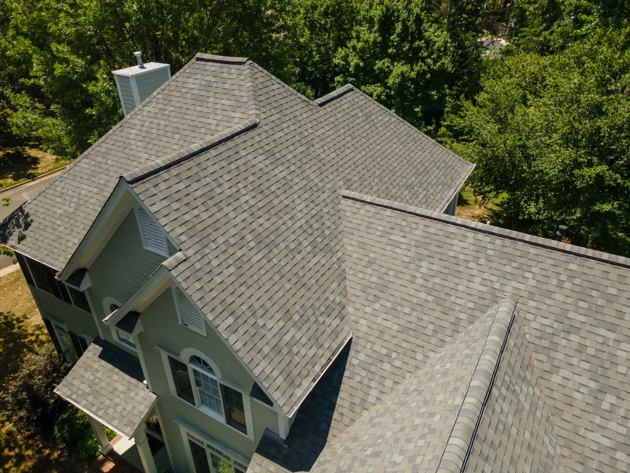 Top Storm-Resistant Roofing Materials for NC Homes