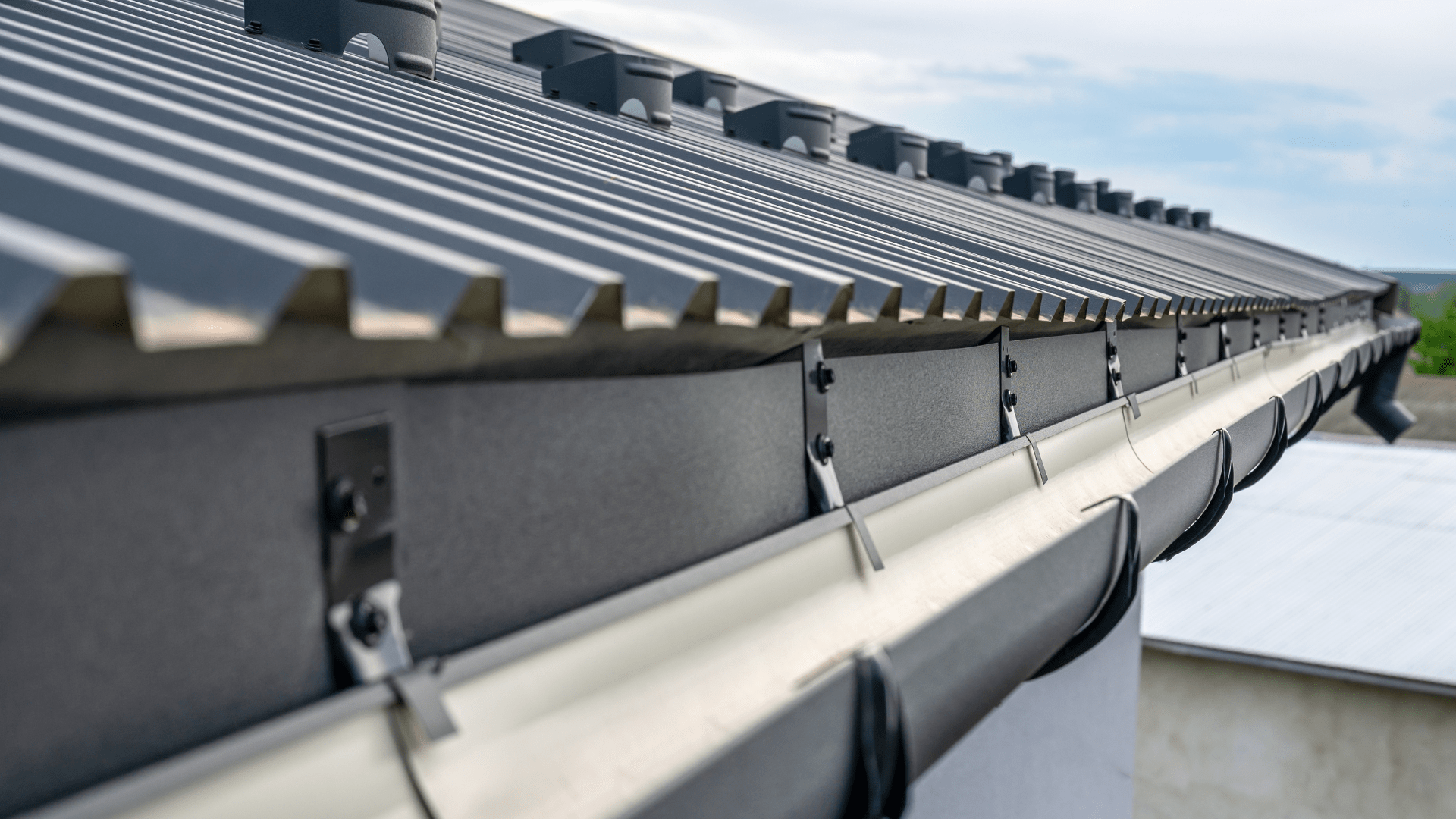 Why Metal Roofs Are Unique in Water Shedding