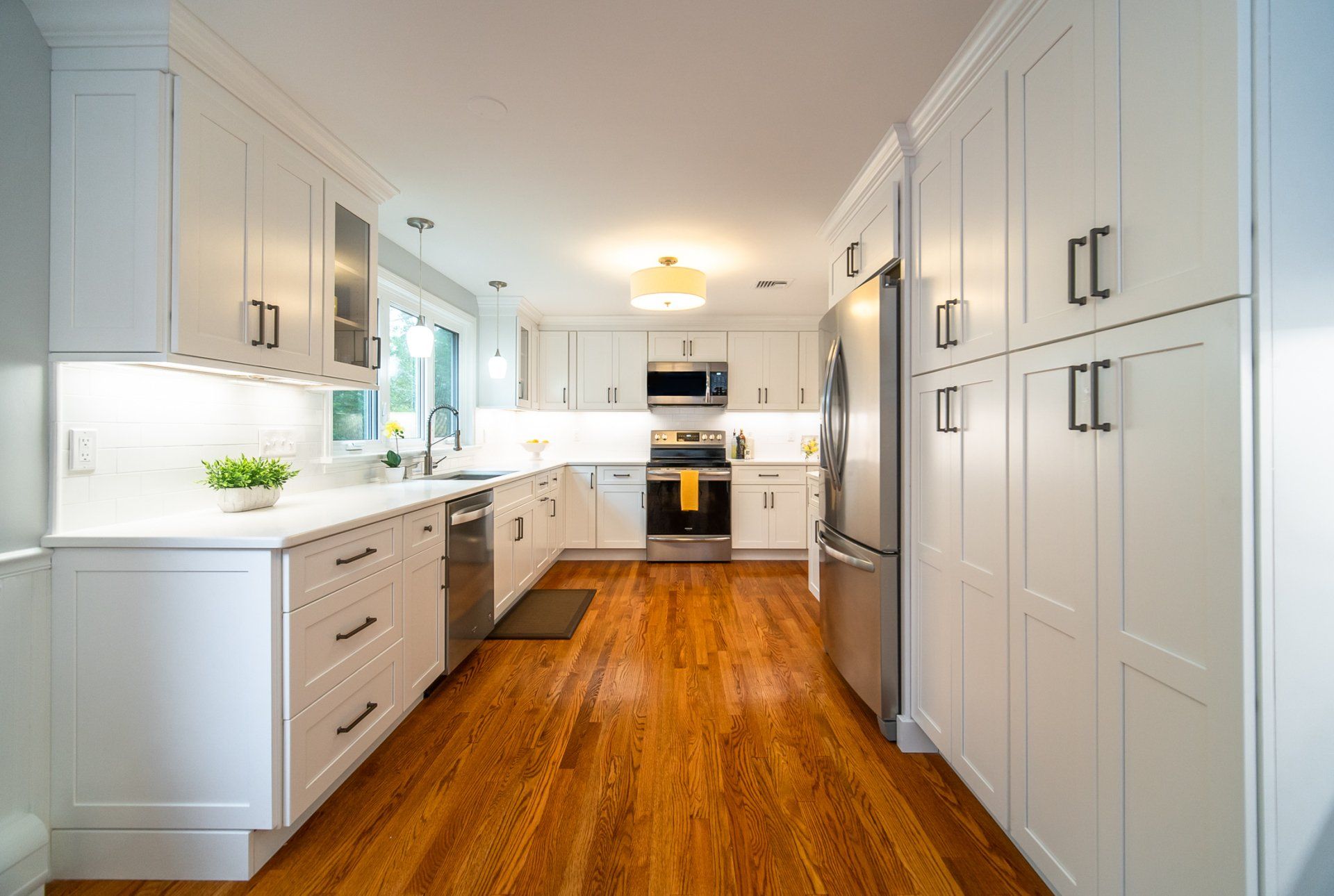 Kitchen Cabinets & Counters - Kitchen Living LLC in Marlborough, CT