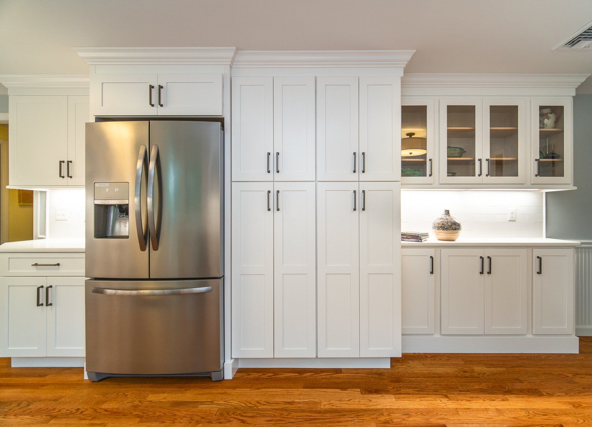 Kitchen Cabinets & Counters - Kitchen Living LLC in Marlborough, CT