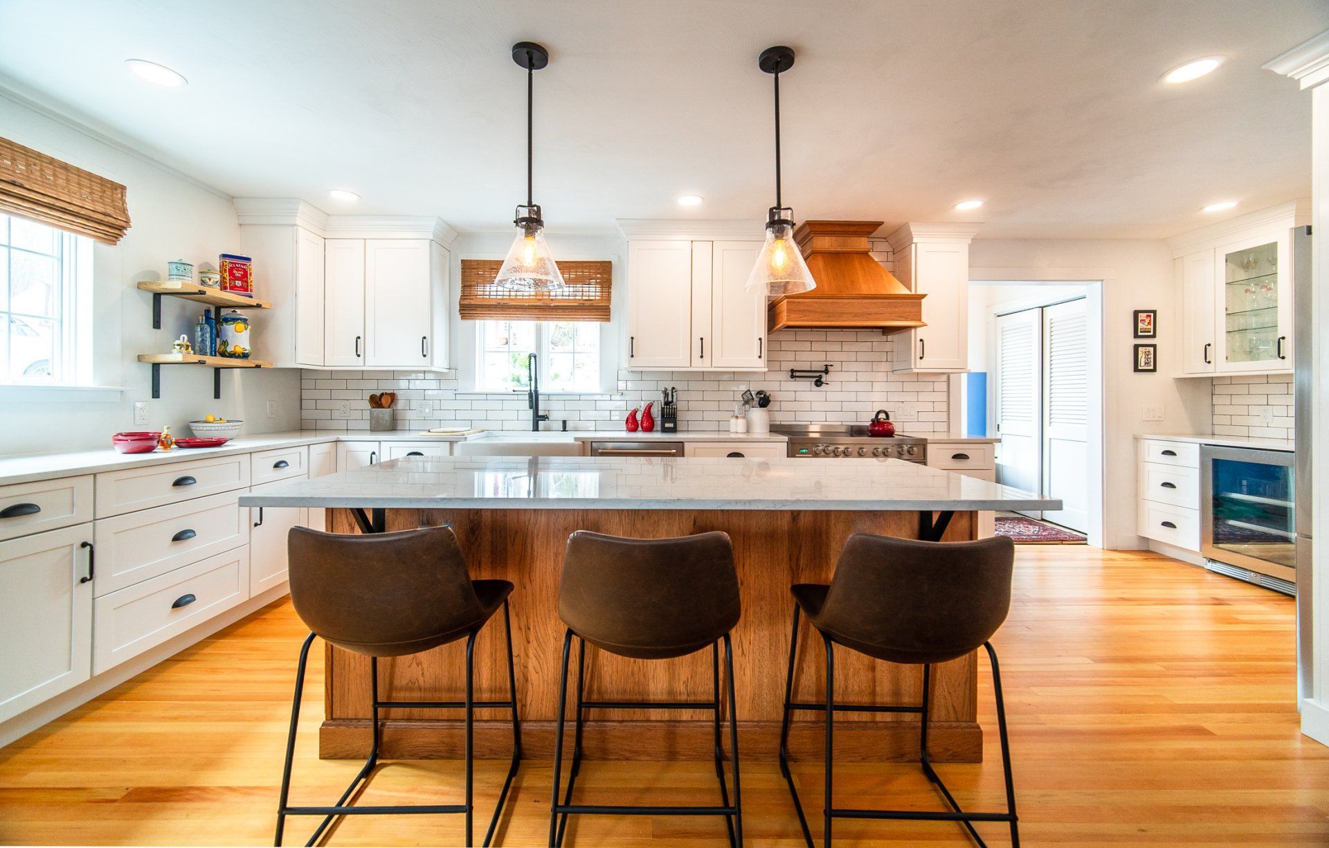 Kitchen Cabinets & Counters - Kitchen Living LLC in Marlborough, CT