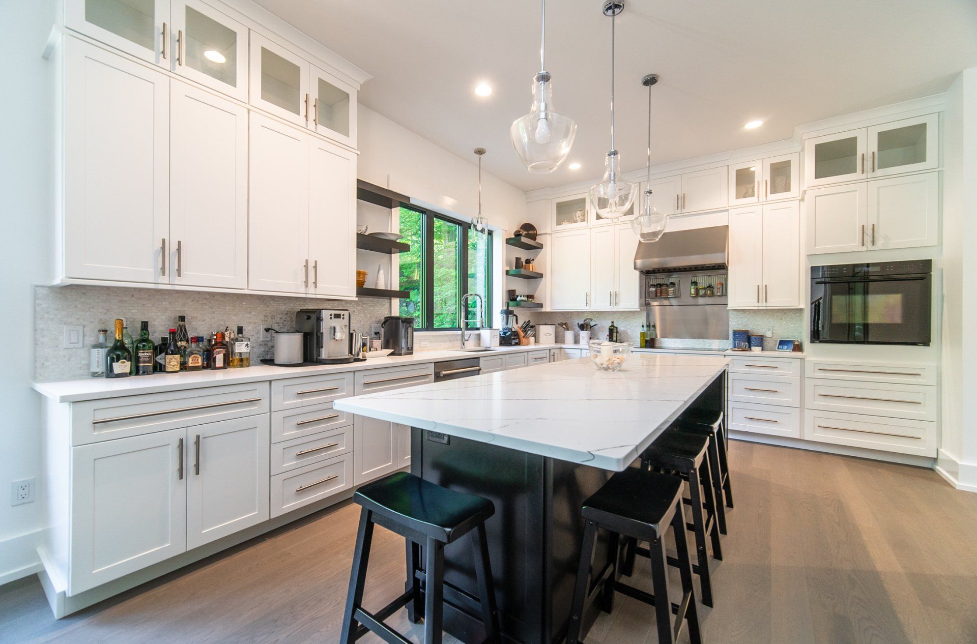 Kitchen Cabinets & Counters - Kitchen Living LLC in Marlborough, CT