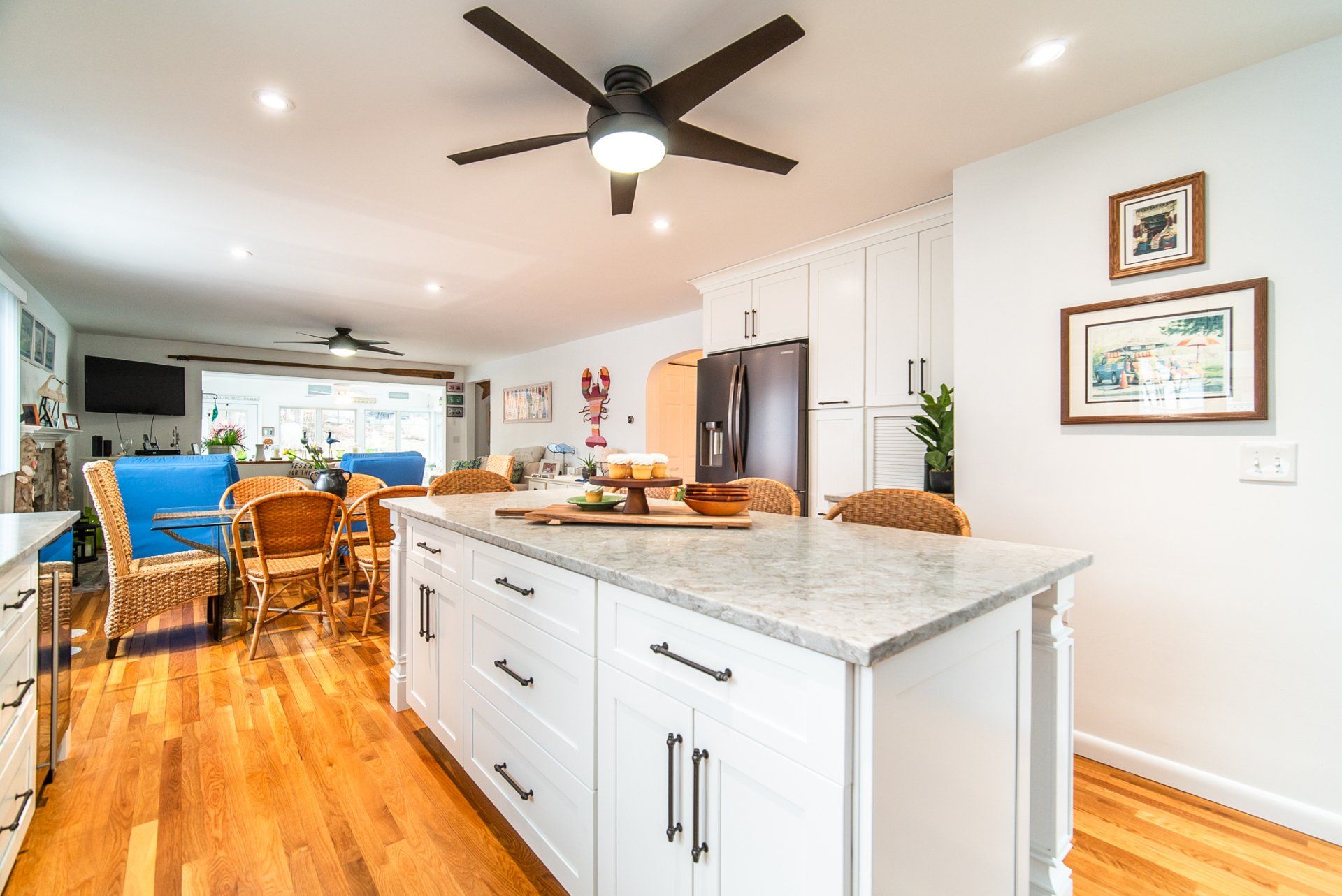 Kitchen Cabinets & Counters - Kitchen Living LLC in Marlborough, CT