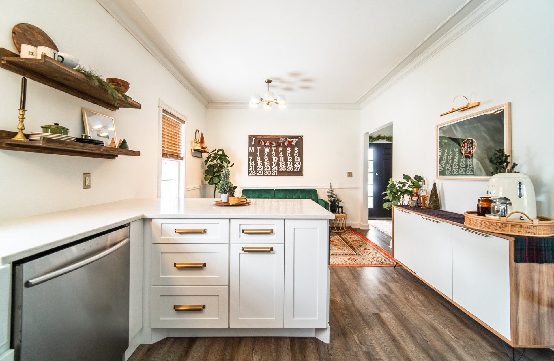 Kitchen Cabinets & Counters - Kitchen Living LLC in Marlborough, CT