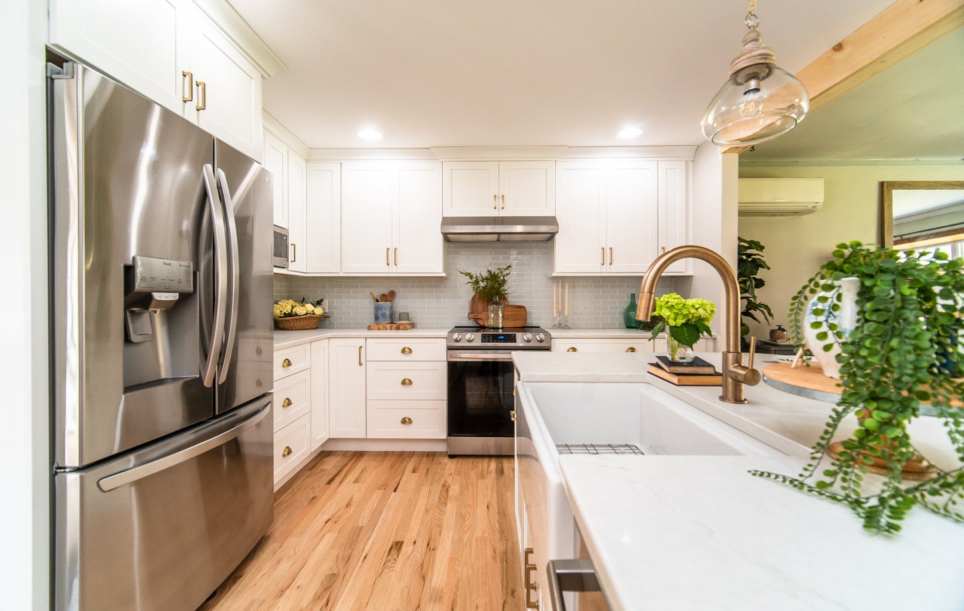 Kitchen Cabinets & Counters - Kitchen Living LLC in Marlborough, CT