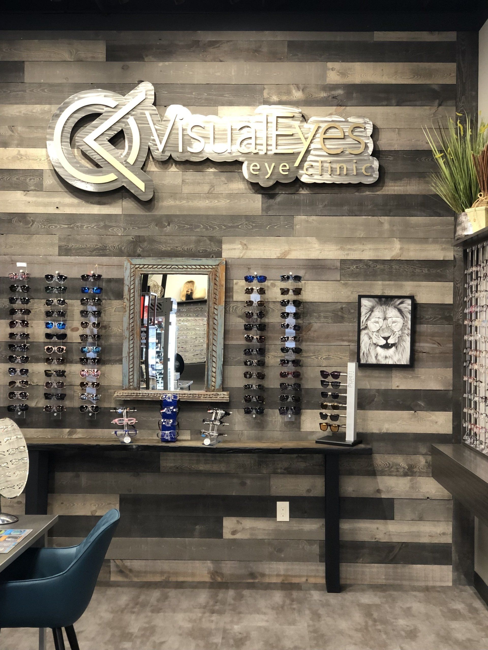 Eyewear Studio VisualEyes Rapid City