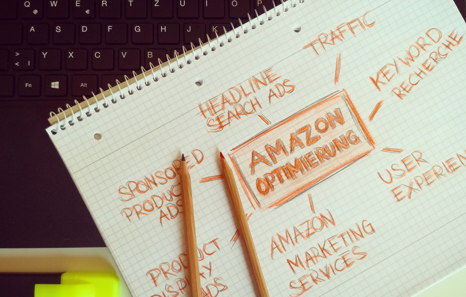 Open notebook and pen on a clean desk representing keyword research strategy for therapists