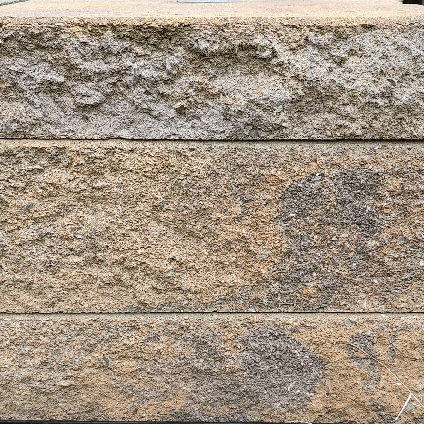 Standard Versa-Lok Wall Block in Chestnut