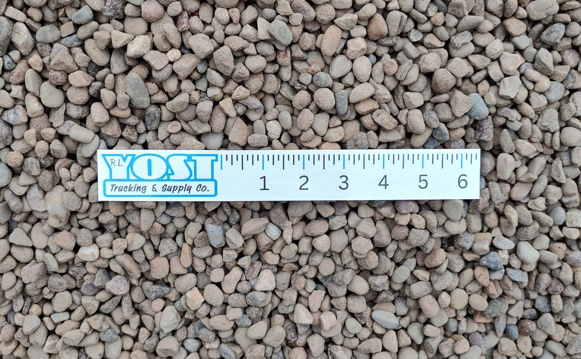1B Pea Gravel / River Rock