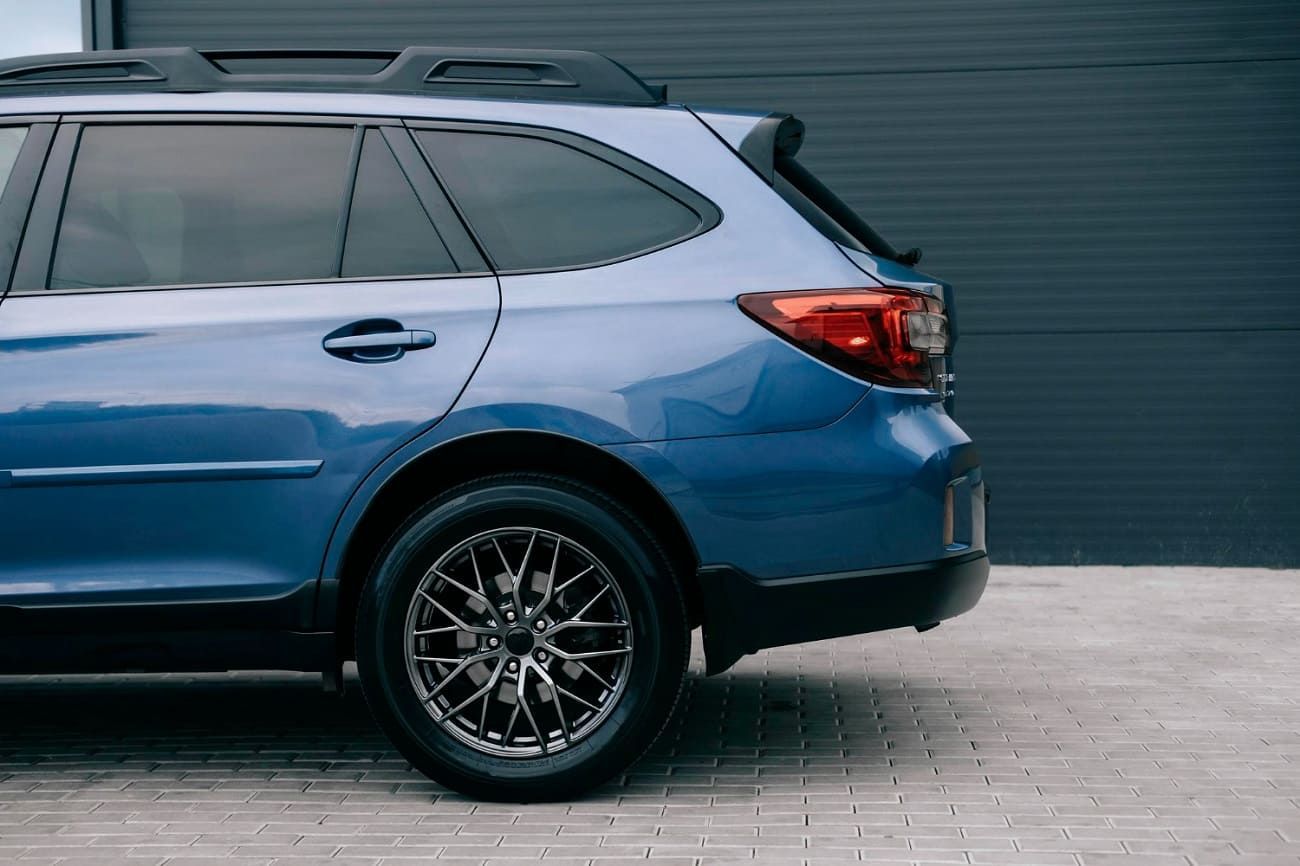 Benefits of Pinnacle Ceramic Tint