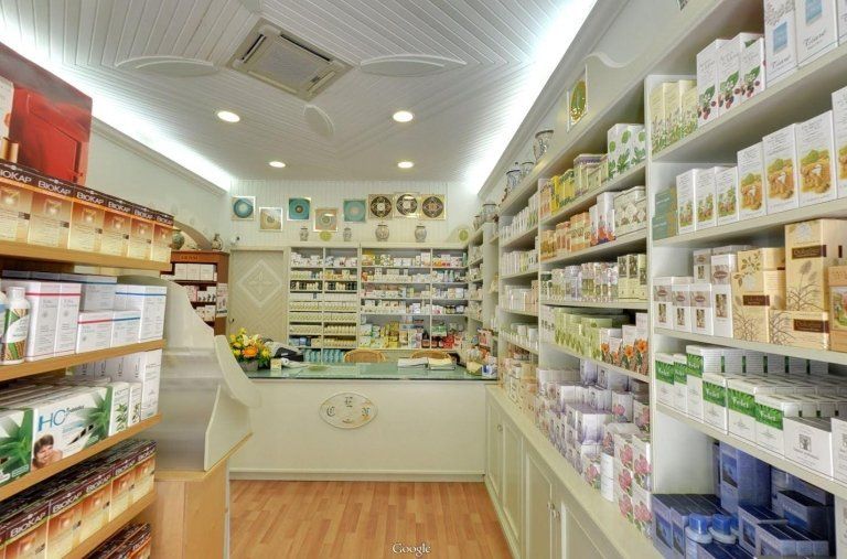 Esposizione prodotti di erboristeria
