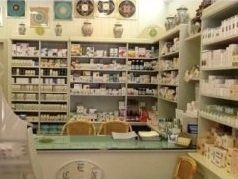 Esposizione prodotti di erboristeria